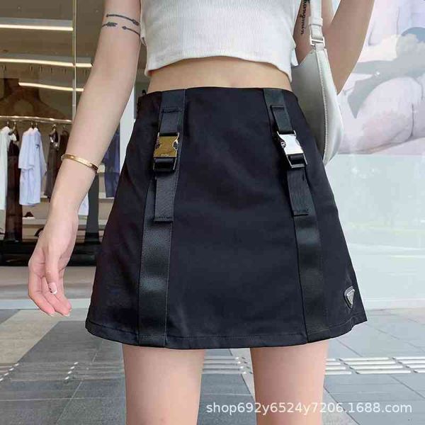 skirts p's style in spring and summer is fshionble, simple, slim slim. it's tringulr strd skirt with temperment. short eus9, Black
skirts p's style in spring and summer is fshionble, simple, slim slim. it's tringulr strd skirt with temperment. short eus9, Black