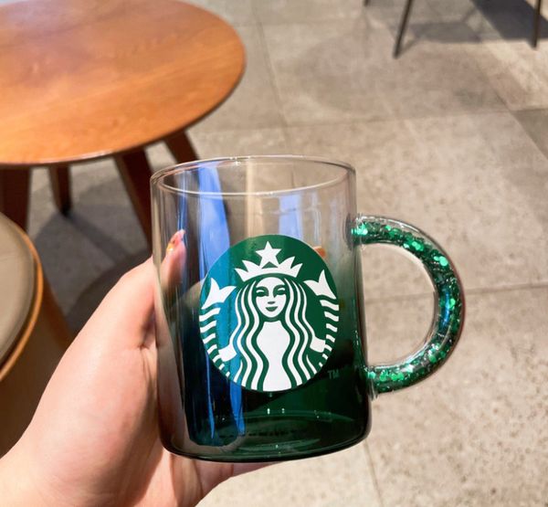 the latest 12oz starbucks glass mug, dark green starbucks sequin handle coffee cup, supports customized logo
the latest 12oz starbucks glass mug, dark green starbucks sequin handle coffee cup, supports customized logo