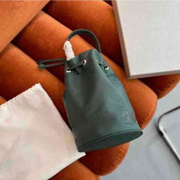 shoulder bags designer handbags tote women cross body round bucket luxury brand messenger vintage wallet crossbody female purse 211111
shoulder bags designer handbags tote women cross body round bucket luxury brand messenger vintage wallet crossbody female purse 211111
