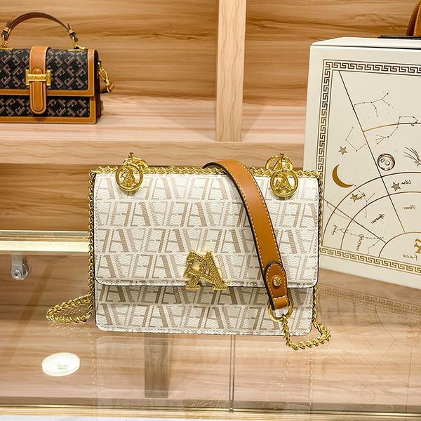 designer bags for women women's summer 2022 light luxury messenger fashion portable chain small square bag retro letter single shoulder
designer bags for women women's summer 2022 light luxury messenger fashion portable chain small square bag retro letter single shoulder