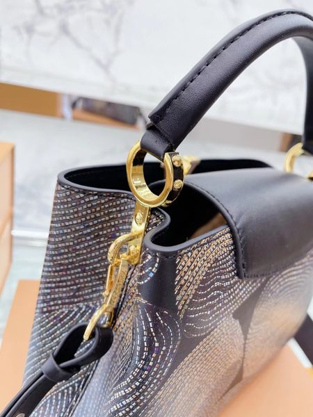 fashion handbags luxury designers crossbody bag women handbag pochette messenger bag 2023oxidizing leather shoulder crossbody totes
fashion handbags luxury designers crossbody bag women handbag pochette messenger bag 2023oxidizing leather shoulder crossbody totes