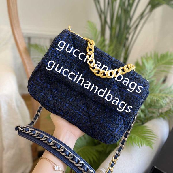 new high qulity bags designer bags women handbags autumn winter fashion france classic single flap two-tone chains tweed large capacity famo
new high qulity bags designer bags women handbags autumn winter fashion france classic single flap two-tone chains tweed large capacity famo
