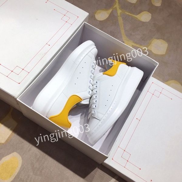designer sneakers boots mens womens casual shoes fashion white genuine leather luxury flower embroidered flat sports hl210208, Black
designer sneakers boots mens womens casual shoes fashion white genuine leather luxury flower embroidered flat sports hl210208, Black