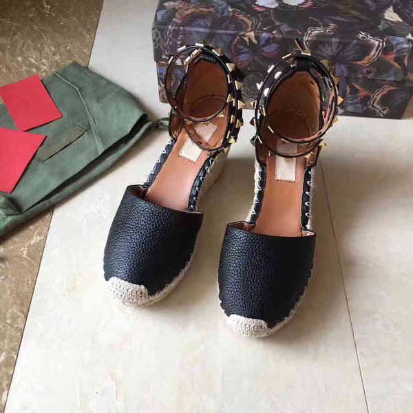 big sandals european name luxury goods style women's shoes fine heel sandals formal woven sole genuine leather rivet 8cm 6llt 448r, Black
big sandals european name luxury goods style women's shoes fine heel sandals formal woven sole genuine leather rivet 8cm 6llt 448r, Black