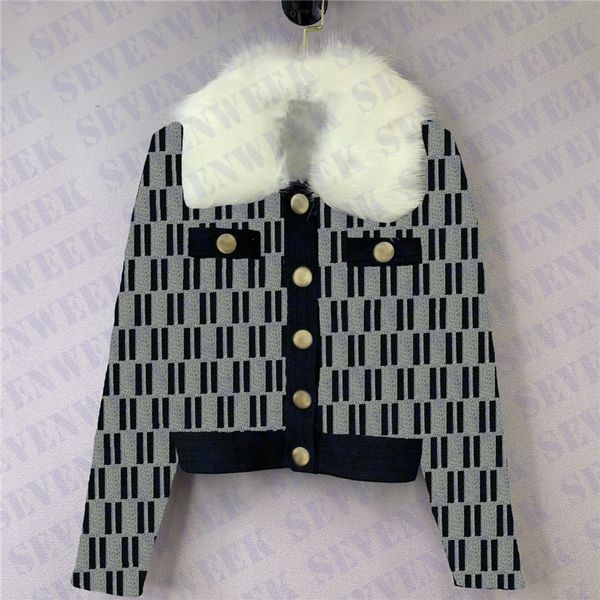 full letters womens knitted cardigan sweaters with fur collar long sleeve designer coats sweatshirts, White;black
full letters womens knitted cardigan sweaters with fur collar long sleeve designer coats sweatshirts, White;black