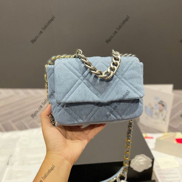 women denim designer crossbody bag classic flap quilted chain shoulder bag fanny pack 20cm
women denim designer crossbody bag classic flap quilted chain shoulder bag fanny pack 20cm