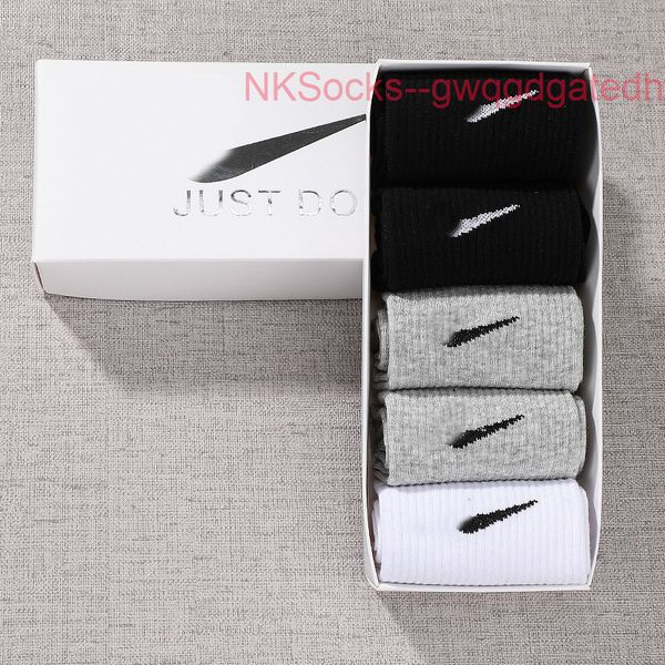 fashion men's classic socks gift box stockings hook brand black white gray medium tube sports cotton sweat absorbing sock men women lux
fashion men's classic socks gift box stockings hook brand black white gray medium tube sports cotton sweat absorbing sock men women lux