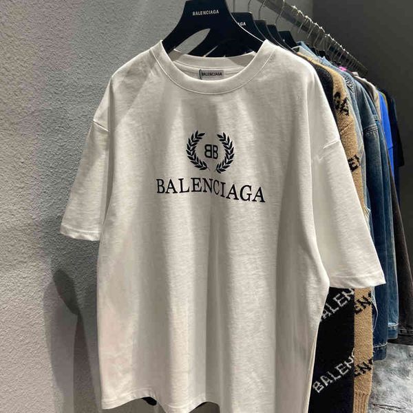 2022 designer bal t shirt 22 new paris classic ear of wheat bb letter embroidery printed short sleeve t-shirt for men and women couple top, White;black
2022 designer bal t shirt 22 new paris classic ear of wheat bb letter embroidery printed short sleeve t-shirt for men and women couple top, White;black