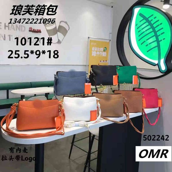 family new 2022 trend single shoulder solid color messenger women's bag h luxury designer
family new 2022 trend single shoulder solid color messenger women's bag h luxury designer