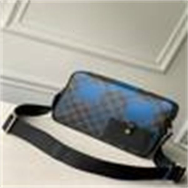 n40408 alpha gradient messenger bag women handbags bags shoulder bags totes evening cross body bag, Black;red
n40408 alpha gradient messenger bag women handbags bags shoulder bags totes evening cross body bag, Black;red