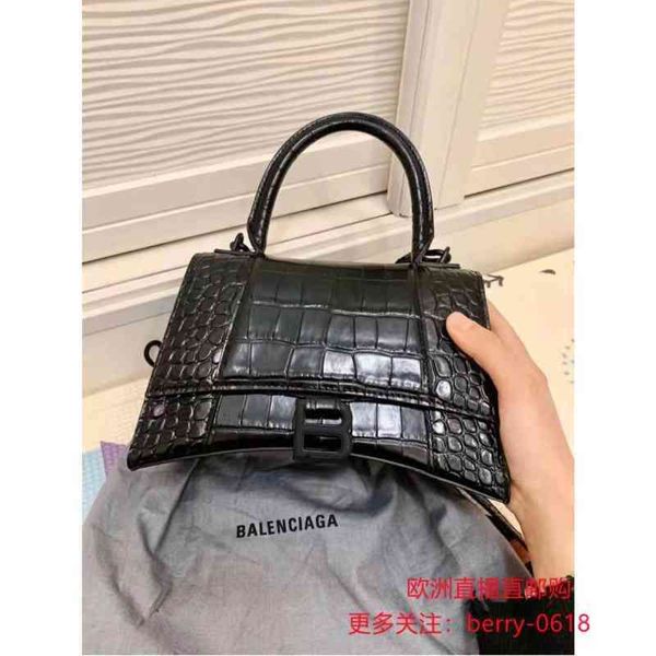 2022ss designer balencigas's handbag pingping direct mail order family explosion hourglass crocodile pattern women's bag single sh
2022ss designer balencigas's handbag pingping direct mail order family explosion hourglass crocodile pattern women's bag single sh