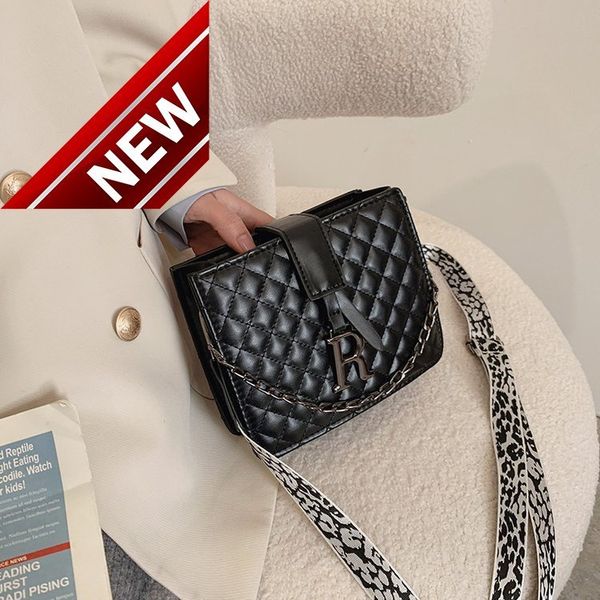 direct sale quality discount new size msenger zipper one shoulder leather small trend fashion women messenger bag
direct sale quality discount new size msenger zipper one shoulder leather small trend fashion women messenger bag