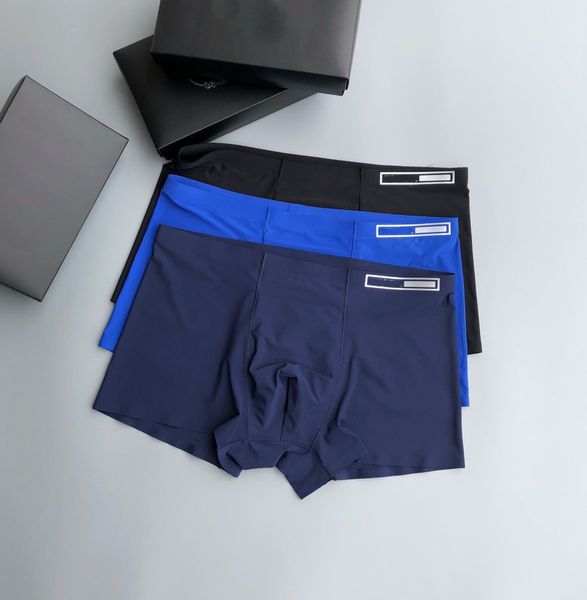 mens boxers underpants cotton comfortable classic triangle design italian fashion underwear with box, Black;white
mens boxers underpants cotton comfortable classic triangle design italian fashion underwear with box, Black;white