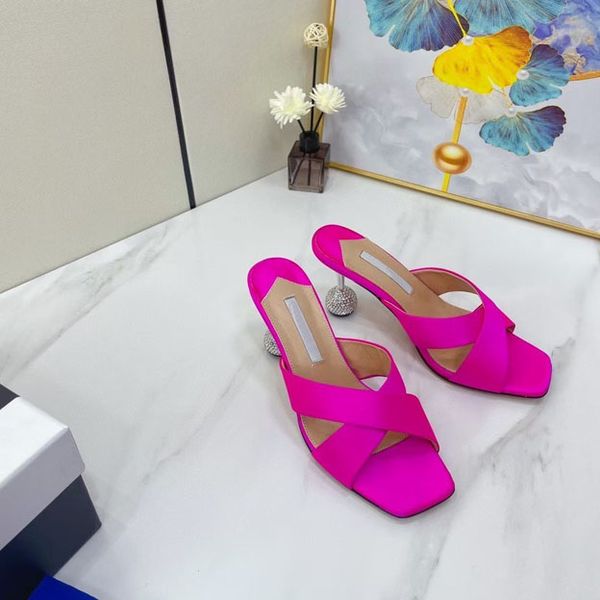 fashion classic women's cross slippers summer luxury designer sandals real leather exotic high heels thick heels .5cm 35-41, Black
fashion classic women's cross slippers summer luxury designer sandals real leather exotic high heels thick heels .5cm 35-41, Black