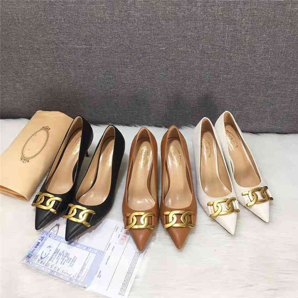 slippers high version autumn and winter pointed metal fashion potato thread thin heel shallow mouth single shoe women's leather banquet, Black
slippers high version autumn and winter pointed metal fashion potato thread thin heel shallow mouth single shoe women's leather banquet, Black