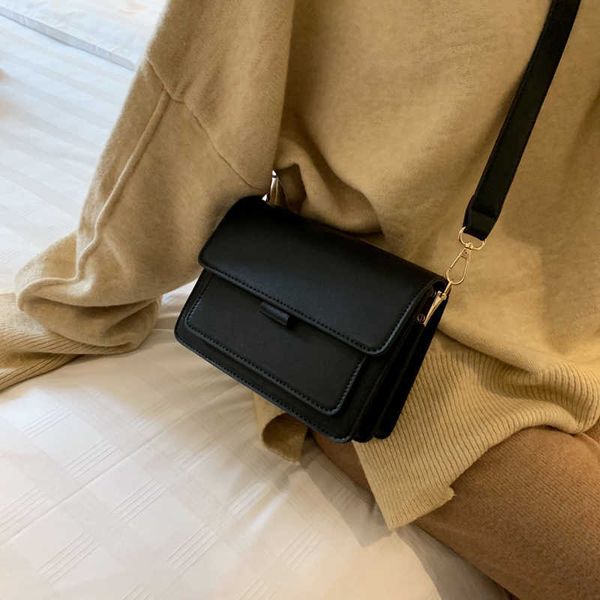 ins super fire bag new solid color simple flip small square bag texture versatile wide shoulder strap single shoulder messenger small bag
ins super fire bag new solid color simple flip small square bag texture versatile wide shoulder strap single shoulder messenger small bag