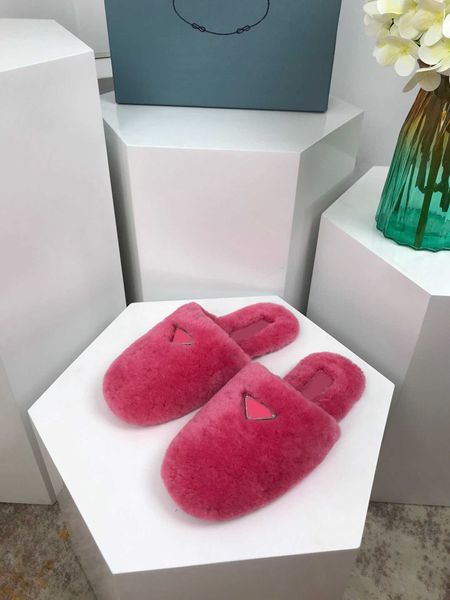 winter wool half pack flat slippers triangle buckle home and outdoor wear size 35-40, Black
winter wool half pack flat slippers triangle buckle home and outdoor wear size 35-40, Black