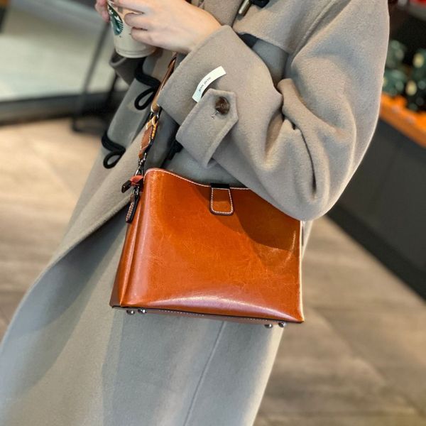 genuine leather small bag womens 2022 new high-grade fashion casual shoulder messenger bag womens small square bag womens cow leather
genuine leather small bag womens 2022 new high-grade fashion casual shoulder messenger bag womens small square bag womens cow leather