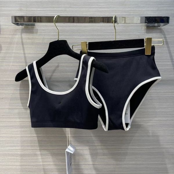 2022 summer autumn milan runway women's swimwear high end jacquard pullovers women designer 0519-1, White;black
2022 summer autumn milan runway women's swimwear high end jacquard pullovers women designer 0519-1, White;black