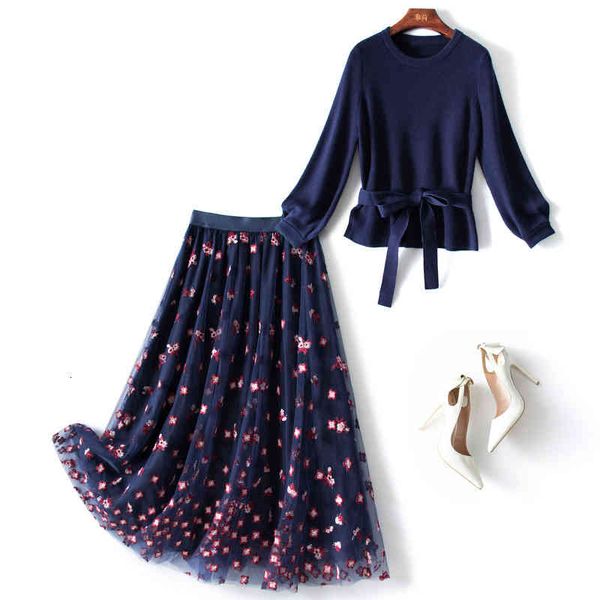 women's tracksuits export large original order foreign trade label cutting tail discount high-end autumn knitted floral mesh skirt, Gray
women's tracksuits export large original order foreign trade label cutting tail discount high-end autumn knitted floral mesh skirt, Gray