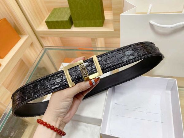 mens smooth buckle belts 2022 business dress leather pants brand men designer belt luxury women 3.8cm, Black;brown
mens smooth buckle belts 2022 business dress leather pants brand men designer belt luxury women 3.8cm, Black;brown