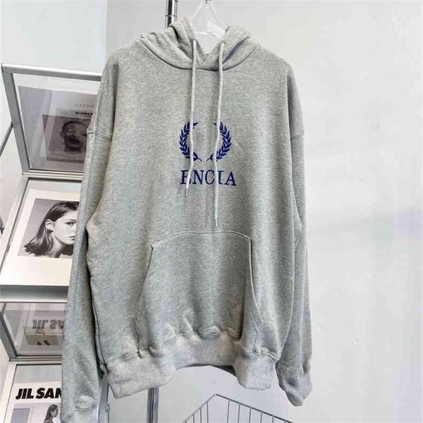 2022 factory wholesale new fall classic hoodie with loose shoulders, version, large terry cotton couple's same pullover qingdao h4fc, Black
2022 factory wholesale new fall classic hoodie with loose shoulders, version, large terry cotton couple's same pullover qingdao h4fc, Black