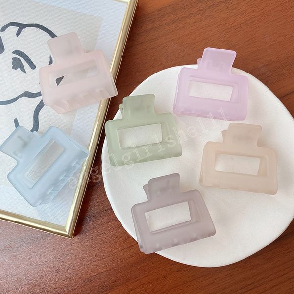 women elegant translucent frosted hair claw korean simple geometry square clmaps femme hair accessories, Slivery;white
women elegant translucent frosted hair claw korean simple geometry square clmaps femme hair accessories, Slivery;white