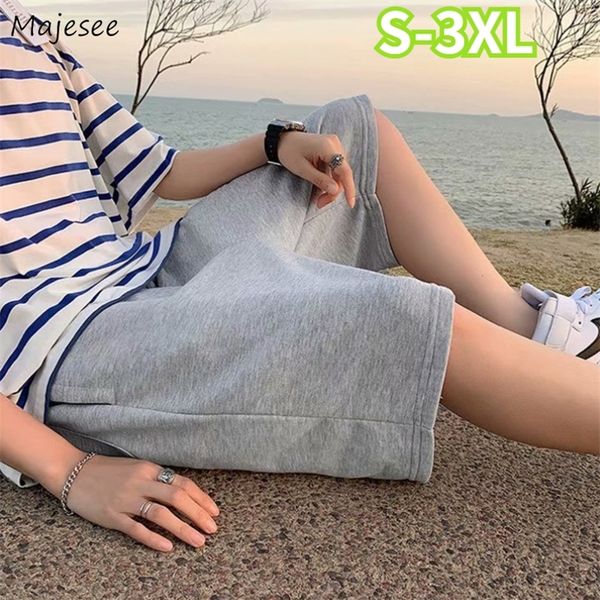 men casual shorts solid simple harajuku beach breathable knee length summer baggy wide leg streetwear retro ulzzang oversize 3xl 220621, White;black
men casual shorts solid simple harajuku beach breathable knee length summer baggy wide leg streetwear retro ulzzang oversize 3xl 220621, White;black