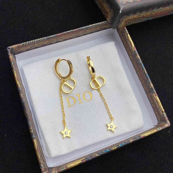 new star single brilliant diamonds long tassel earrings female style simple jewelry, Black
new star single brilliant diamonds long tassel earrings female style simple jewelry, Black