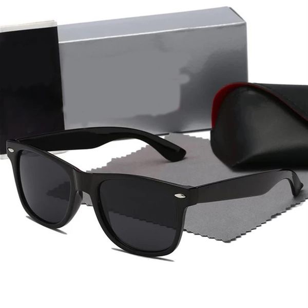 whole luxury designer sunglasses for men women mirror sunglass classic vintage eyewear anti-uv cycling driving fashion sun gla196b, White;black
whole luxury designer sunglasses for men women mirror sunglass classic vintage eyewear anti-uv cycling driving fashion sun gla196b, White;black