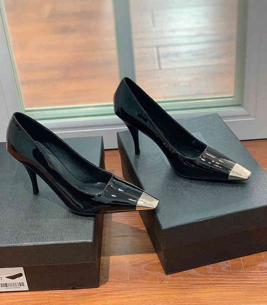 sandals black high-heeled sandals of the same style stars women's autumn and winter minority metal square head thin heel ol fashion sin
sandals black high-heeled sandals of the same style stars women's autumn and winter minority metal square head thin heel ol fashion sin
