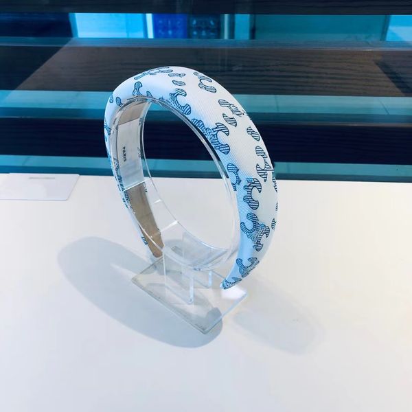 fashion brand line letter headband women classic chc hairband with stamp hair accessories, Silver
fashion brand line letter headband women classic chc hairband with stamp hair accessories, Silver