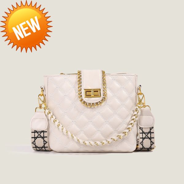 direct sale quality discount chain women's 2022 new versatile small texture msenger trend fashion women messenger bag
direct sale quality discount chain women's 2022 new versatile small texture msenger trend fashion women messenger bag