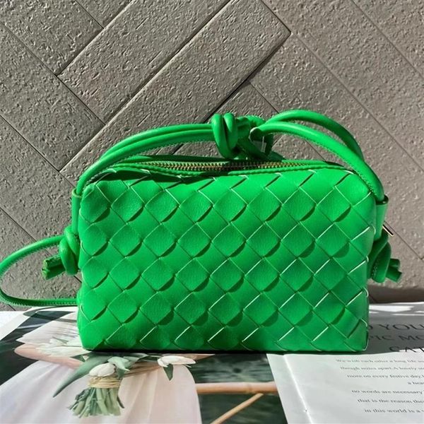 2022 new small designer handbag for female phone bag leather women's shoulder straps are ly knotted crossbody bag276p
2022 new small designer handbag for female phone bag leather women's shoulder straps are ly knotted crossbody bag276p