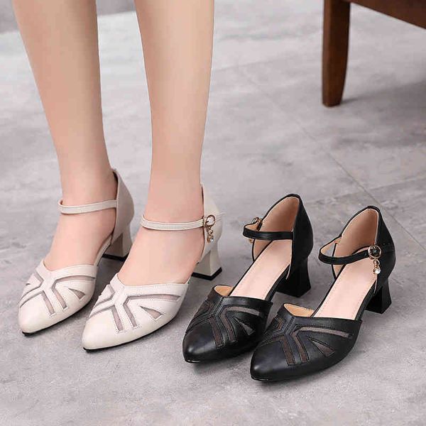 sandals thick heel sandals women's summer large middle baotou shoes with one-line buckle and pointed hollow leather zvsl, Black
sandals thick heel sandals women's summer large middle baotou shoes with one-line buckle and pointed hollow leather zvsl, Black