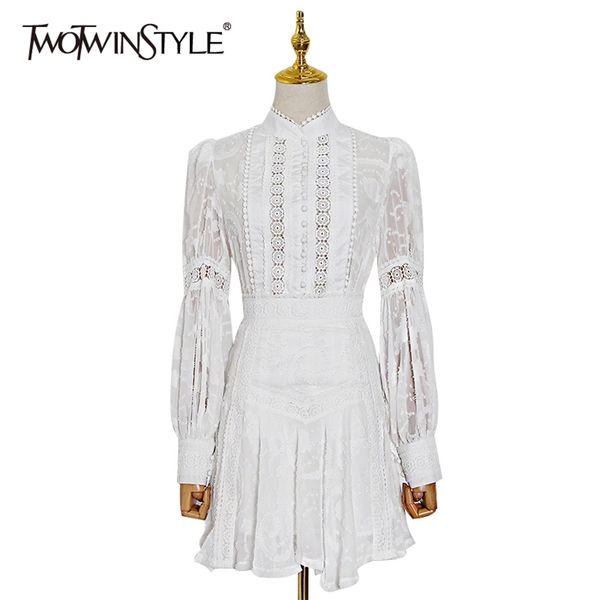 twotyle casual embroidery women two piece set stand collar lantern sleeve high waist pleated skirt lace suit female new lj201117, White
twotyle casual embroidery women two piece set stand collar lantern sleeve high waist pleated skirt lace suit female new lj201117, White