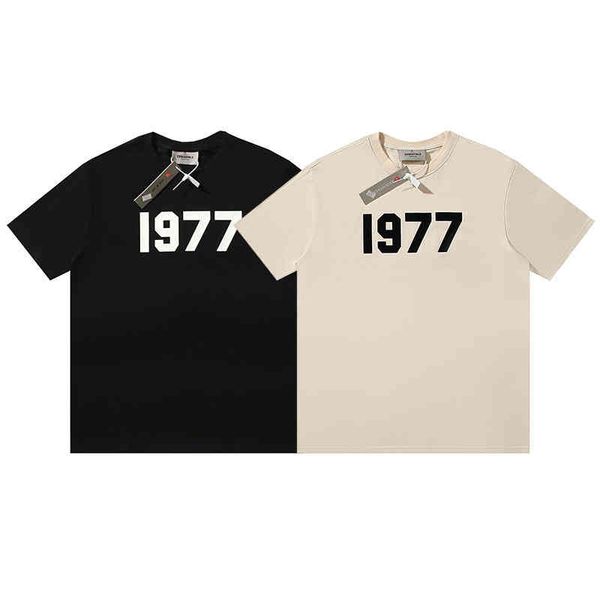 fog multi thread number 1977 flocking letter short t-shirt men's trend high street sleeve streetwear women clothes loose, White;black
fog multi thread number 1977 flocking letter short t-shirt men's trend high street sleeve streetwear women clothes loose, White;black