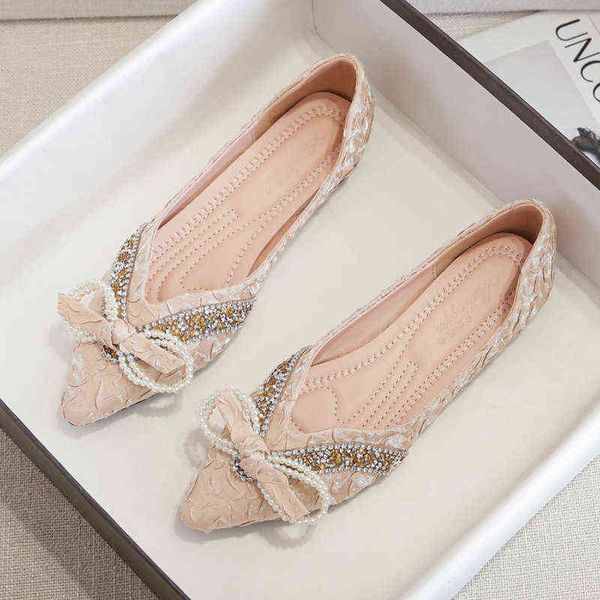 new bow pearl flats women wedding shoes pointed toe female dress moccasins pearl heel ladies fashion luxury style 43 ad1737 220519, Black
new bow pearl flats women wedding shoes pointed toe female dress moccasins pearl heel ladies fashion luxury style 43 ad1737 220519, Black