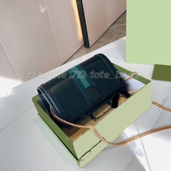 designer chain shoulder wallet women purses luxury handbag crossbody bags lady tote classic bag shopping clutch casual zipper wallets fashio, Red;black
designer chain shoulder wallet women purses luxury handbag crossbody bags lady tote classic bag shopping clutch casual zipper wallets fashio, Red;black