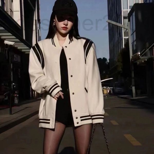 women's jackets designer slp black and white baseball clothes for men women in the same style autumn winter 22 new loose casual woolen, Black;brown
women's jackets designer slp black and white baseball clothes for men women in the same style autumn winter 22 new loose casual woolen, Black;brown