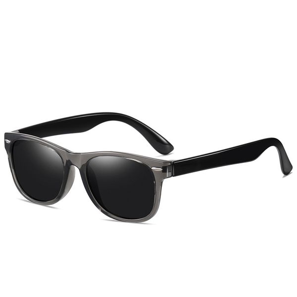 2022 new sunglasses mirror black square luxury shades child women custom sunglasses 1004, White;black
2022 new sunglasses mirror black square luxury shades child women custom sunglasses 1004, White;black