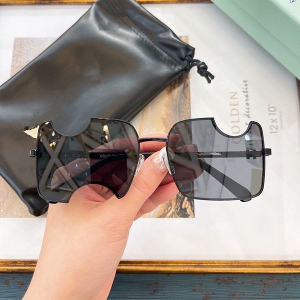 men's ladies luxury brand tide wholesale 2022 hexagon sunglass men digner small square sunglas metal frame, White;black
men's ladies luxury brand tide wholesale 2022 hexagon sunglass men digner small square sunglas metal frame, White;black