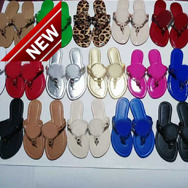 classic summer beach slippers bright black women shoes clip toe flip flops flat heel lady slippers belt buckle soft cow leather sandals
classic summer beach slippers bright black women shoes clip toe flip flops flat heel lady slippers belt buckle soft cow leather sandals
