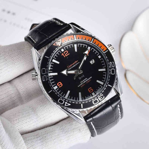 fashion watches for mens montre diamond movement luxury designer watch fashion women's men's watch cu4j, Slivery;brown
fashion watches for mens montre diamond movement luxury designer watch fashion women's men's watch cu4j, Slivery;brown