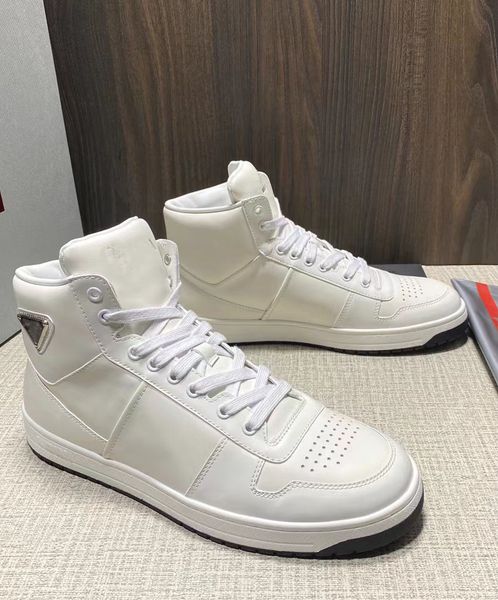 r men downtown leather high-sneakers shoes men sporty district triangle casual walking discount comfort foowear eu38-46
r men downtown leather high-sneakers shoes men sporty district triangle casual walking discount comfort foowear eu38-46