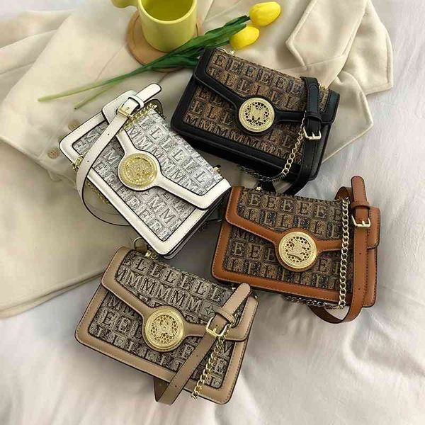 new chain fashion pattern cute womens shoulder trendy small square leather bag female korea concise solid handbag
new chain fashion pattern cute womens shoulder trendy small square leather bag female korea concise solid handbag