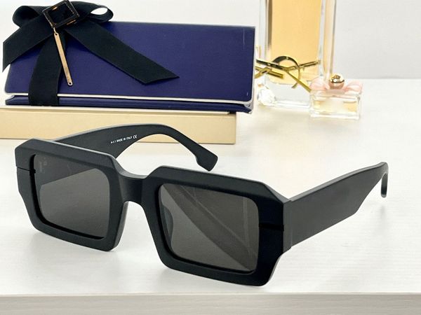 sunglasses for woman and mens designer retro summer 40045 anti-ultraviolet round full frame driving fishing fashion random box, White;black
sunglasses for woman and mens designer retro summer 40045 anti-ultraviolet round full frame driving fishing fashion random box, White;black