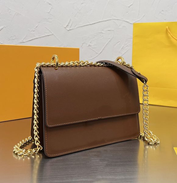 classic women's designer bag handbag organ style small high-end simple style luxury portable four seasons must have multiple colors ava
classic women's designer bag handbag organ style small high-end simple style luxury portable four seasons must have multiple colors ava