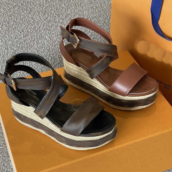 2022 women designer sandals starboard wedge sandals espadrilles leather high heels with adjustable buckle wedding dress lady shoes top, Black
2022 women designer sandals starboard wedge sandals espadrilles leather high heels with adjustable buckle wedding dress lady shoes top, Black