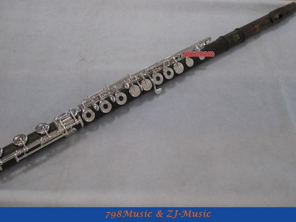 green sandalwood flute-b foot-open hole-split-e-inline-g-american headjoint-with case
green sandalwood flute-b foot-open hole-split-e-inline-g-american headjoint-with case